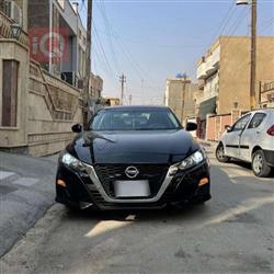 نیسان ئەلتیما